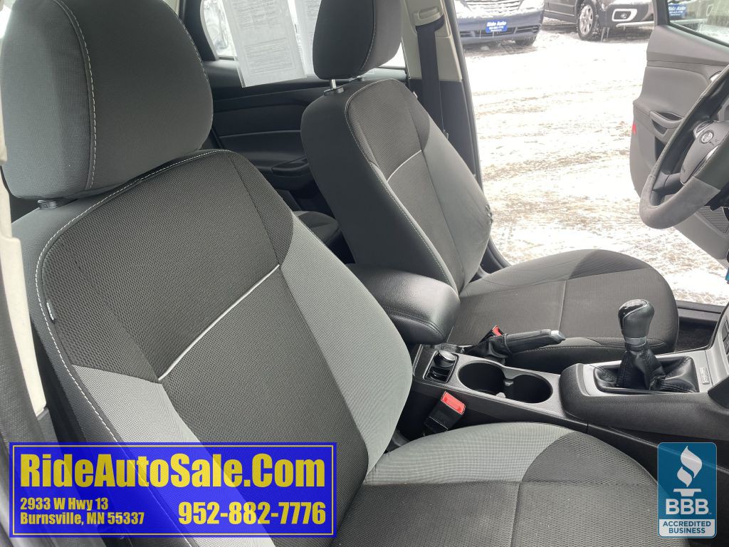 2013 Ford Focus Image 28
