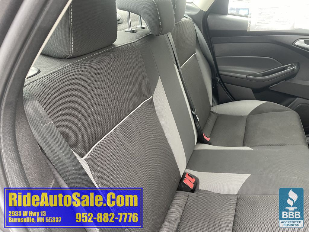 2013 Ford Focus Image 32