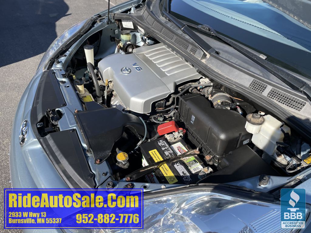 2009 Toyota Sienna Image 21