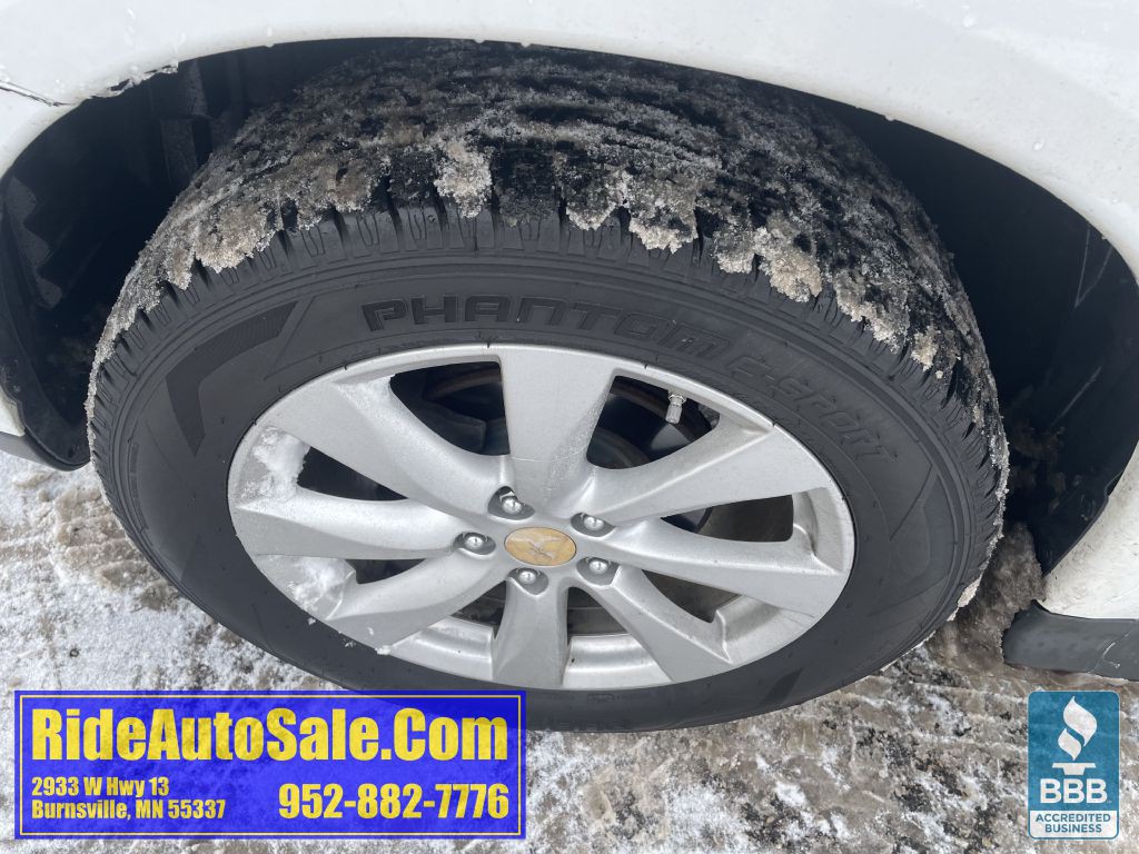 2013 Mitsubishi Outlander Image 37