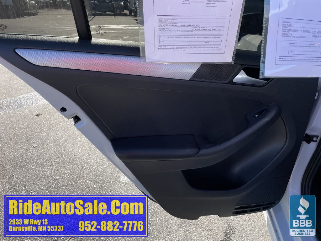 2018 Volkswagen Jetta Image 11