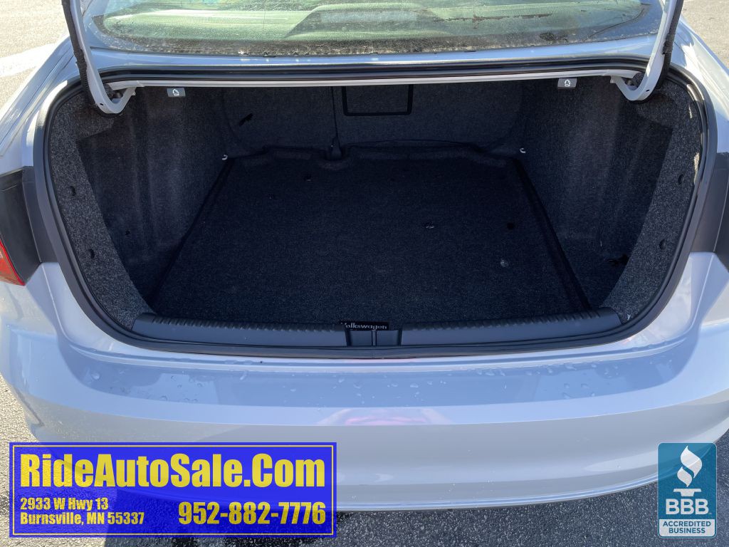 2018 Volkswagen Jetta Image 24