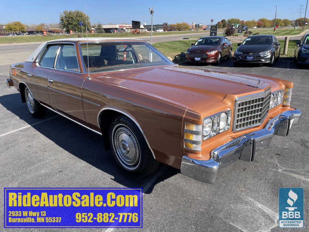 1976 Ford LTD Image 3