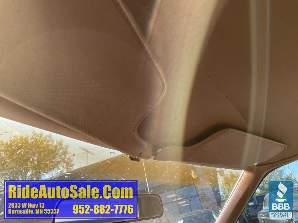 1976 Ford LTD Image 34
