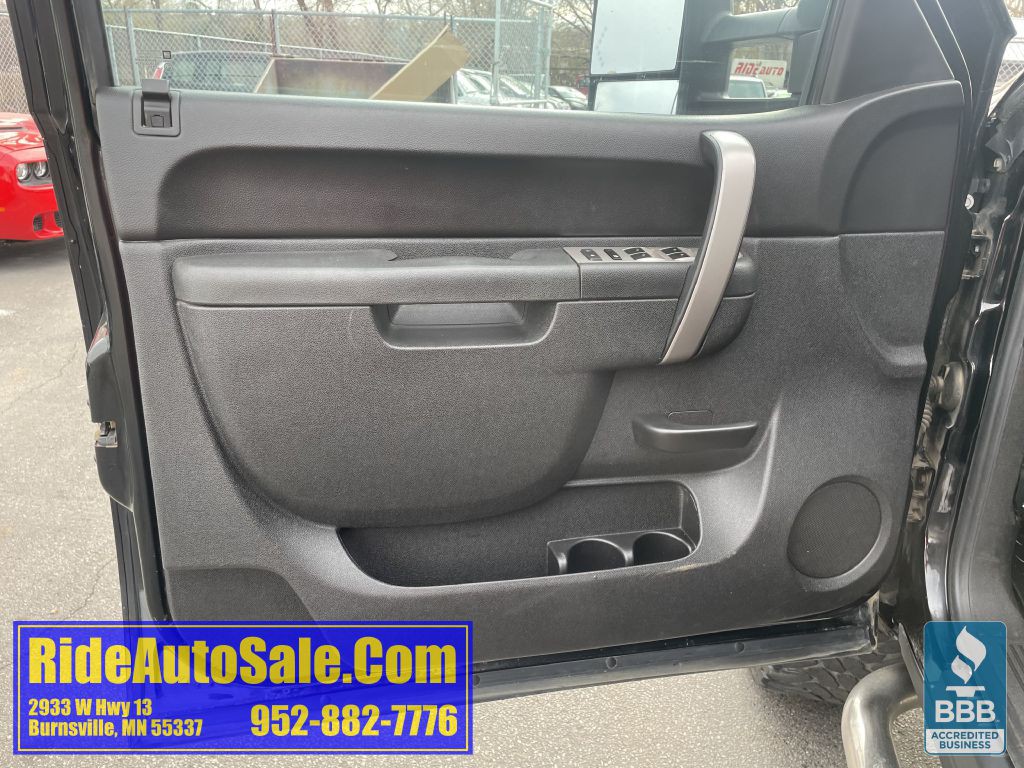 2010 Chevrolet Silverado 1500 Image 9