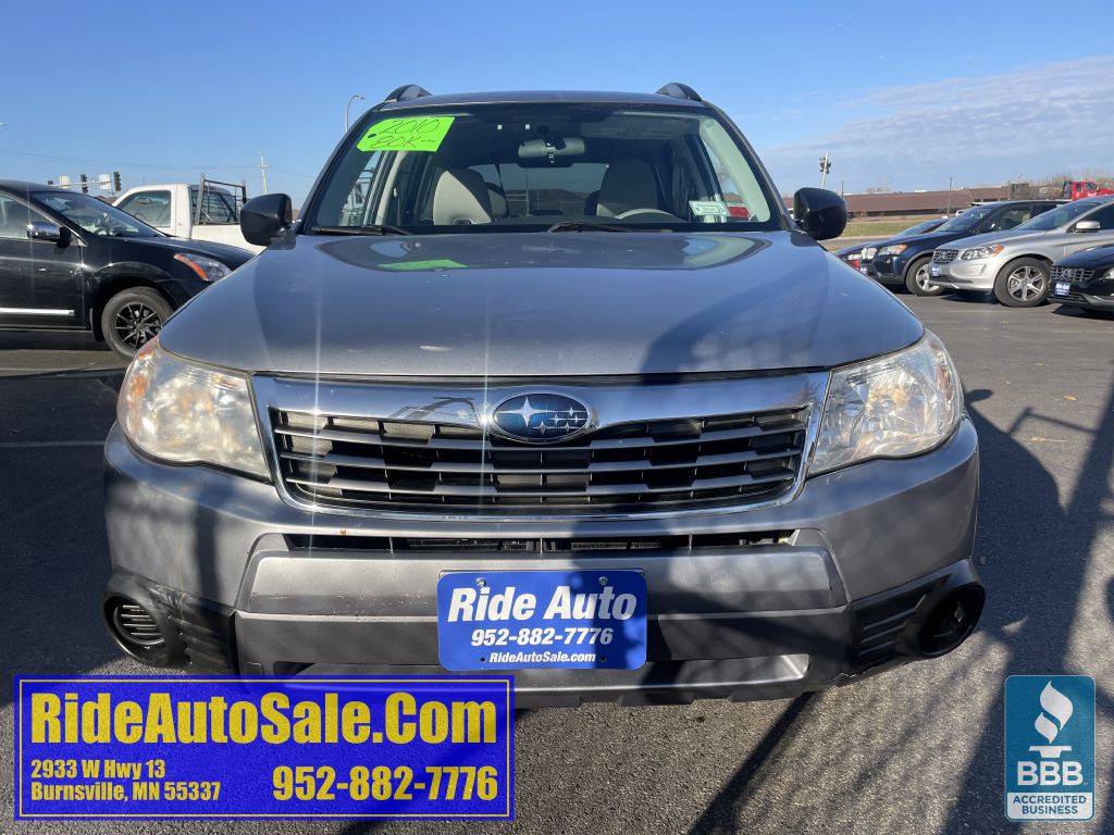 2010 Subaru Forester Image 2