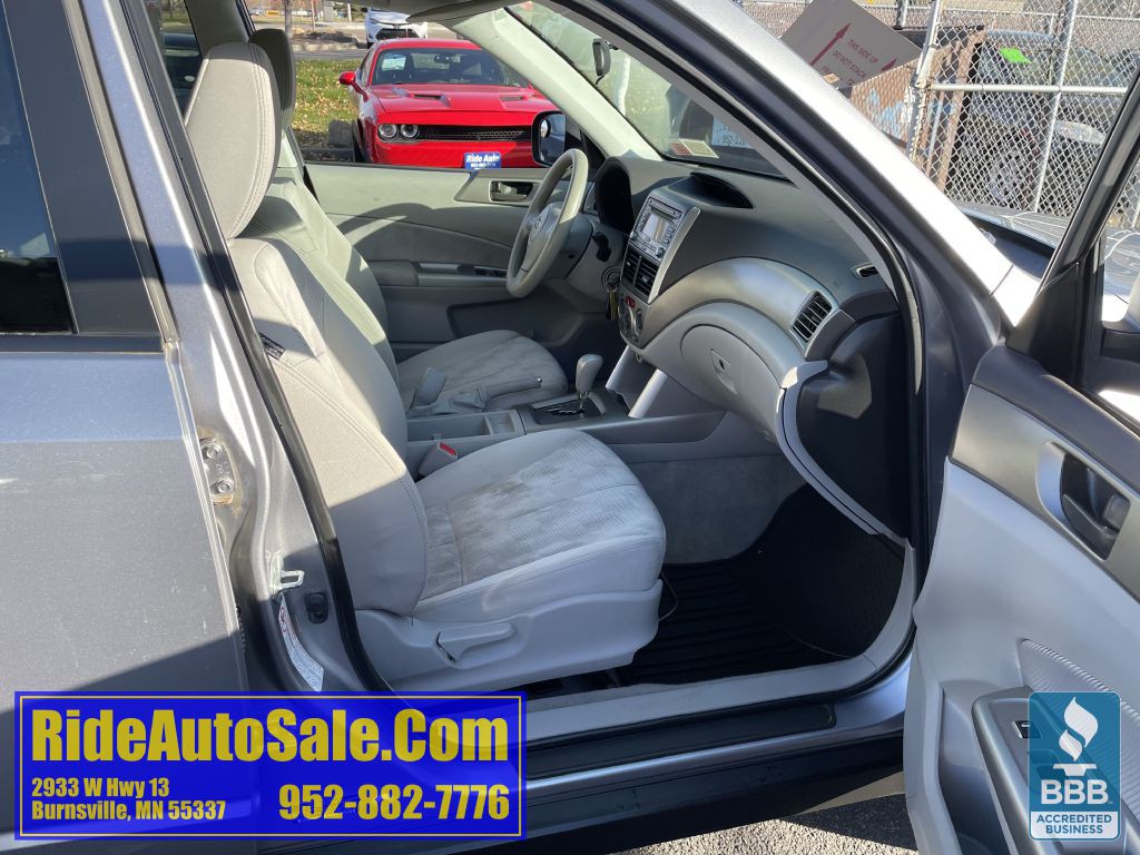 2010 Subaru Forester Image 14