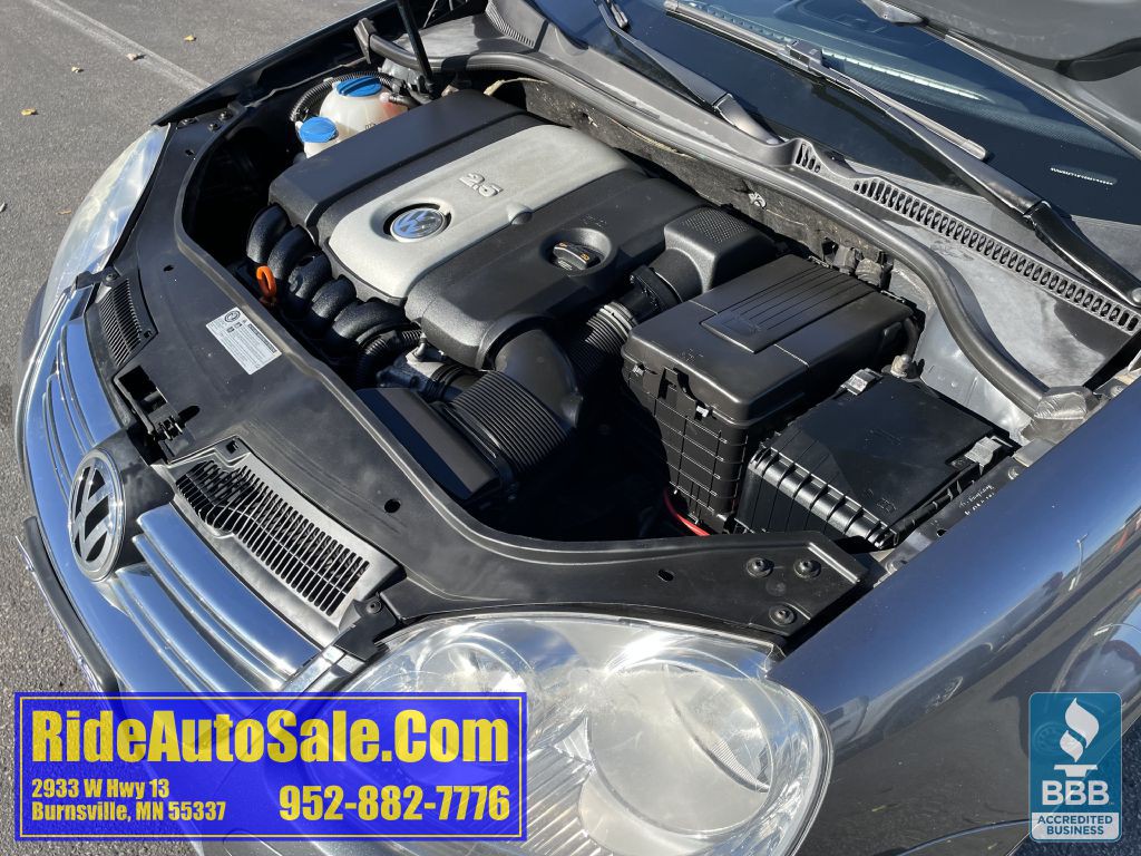 2009 Volkswagen Jetta Image 22