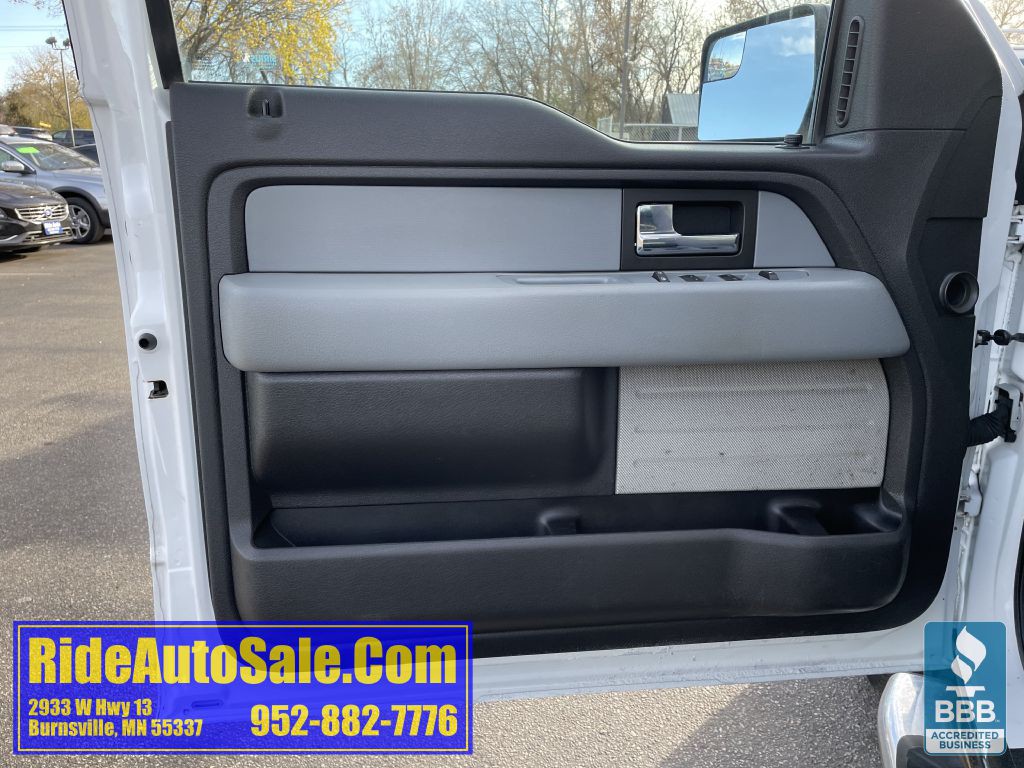 2014 Ford F-150 Image 9