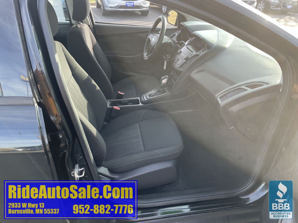 2015 Ford Focus Image 14