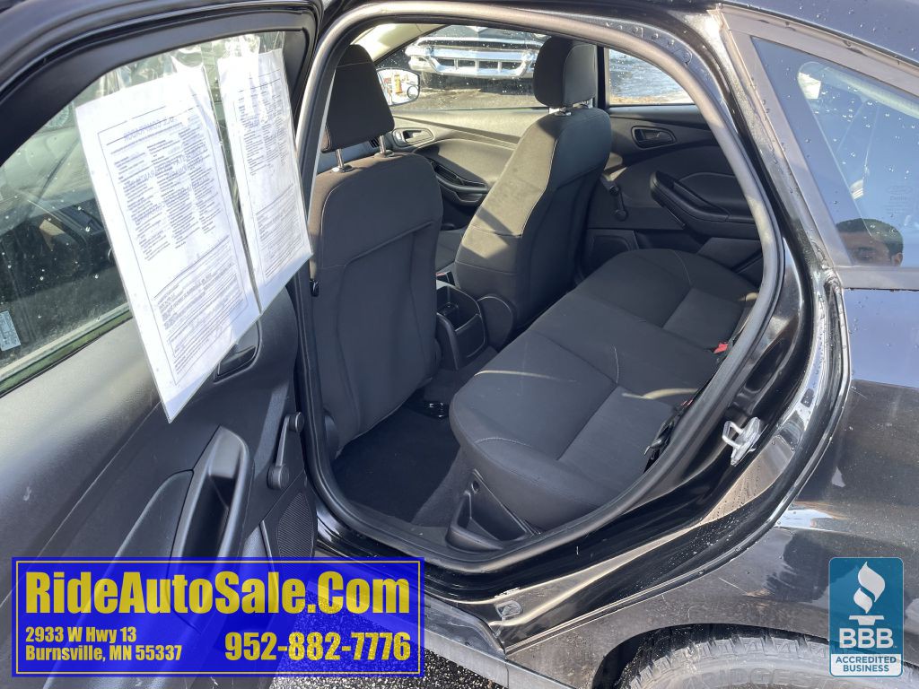 2015 Ford Focus Image 12