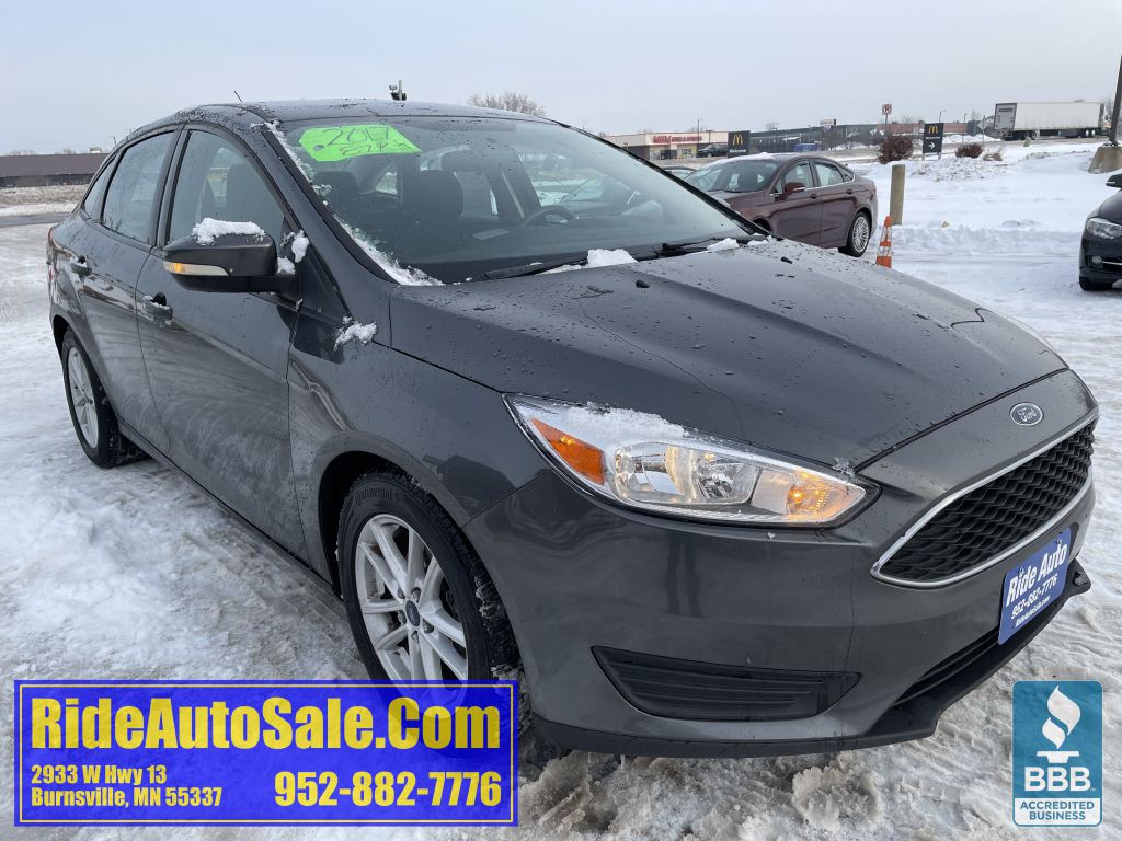 2017 Ford Focus Image 3