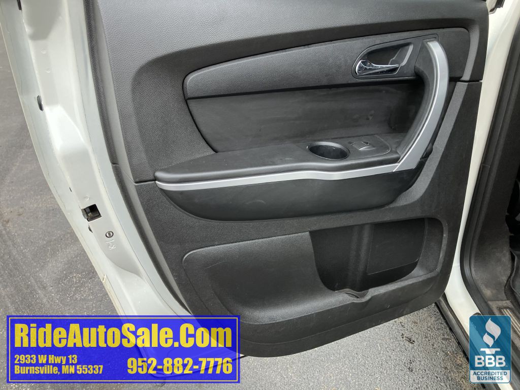 2012 GMC Acadia Image 11