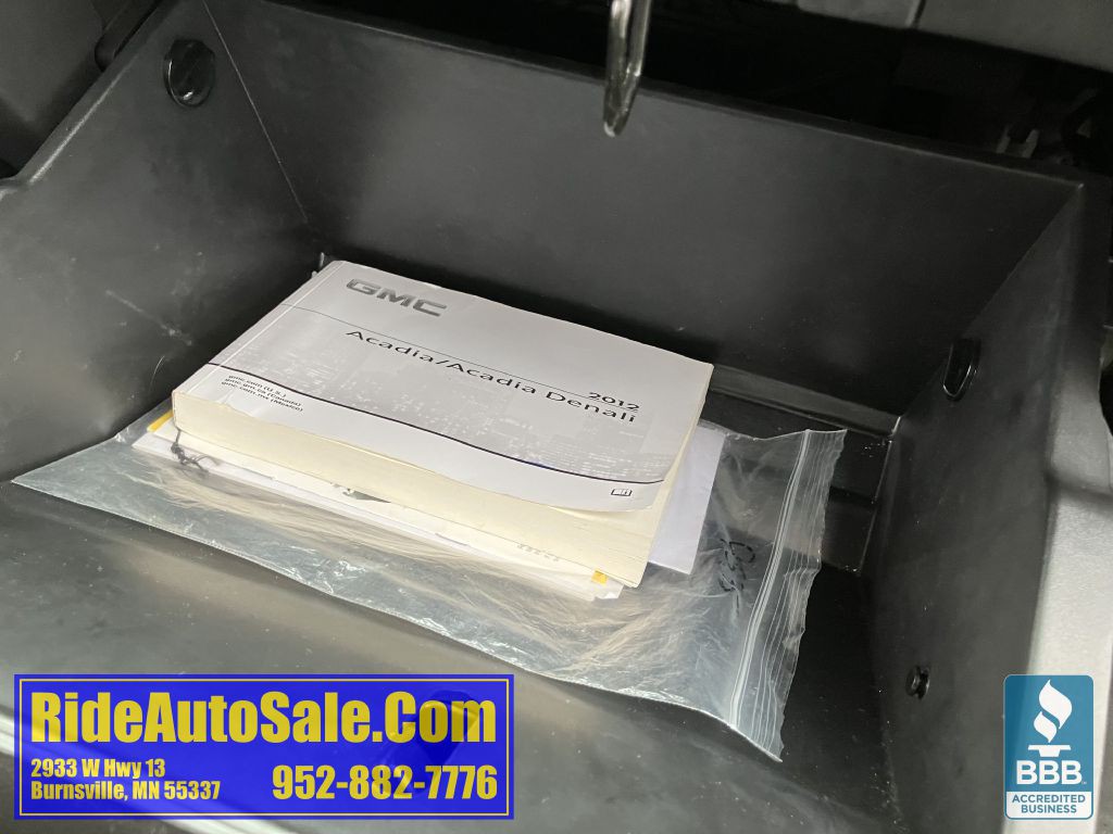 2012 GMC Acadia Image 33