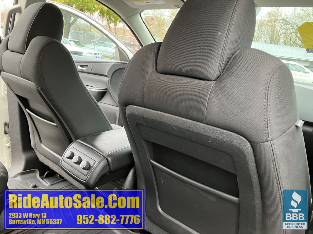 2012 GMC Acadia Image 34