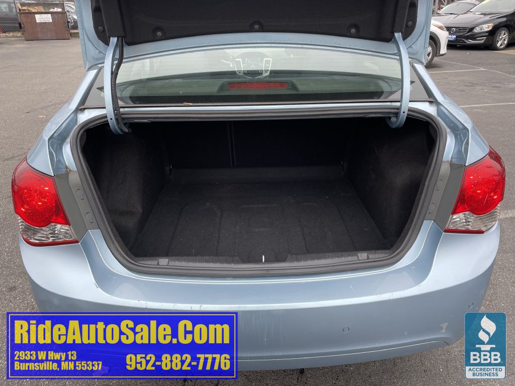 2012 Chevrolet Cruze Image 24