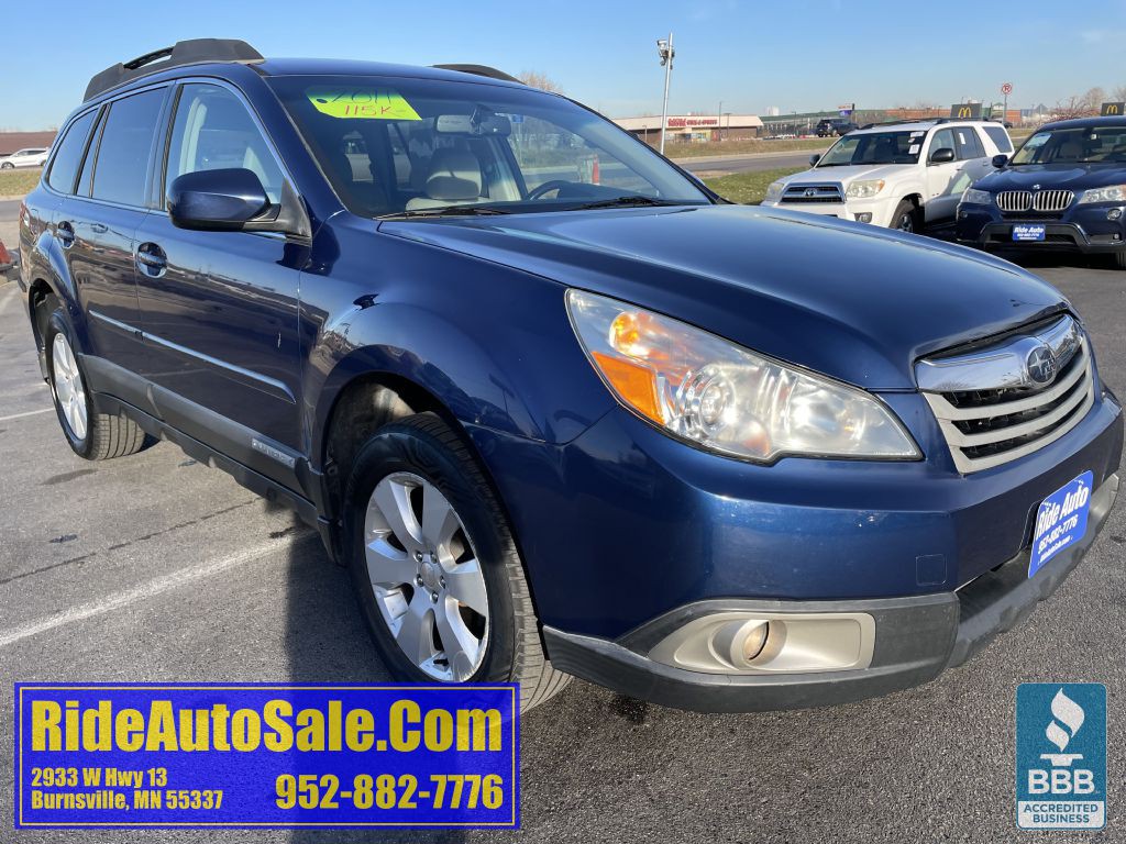2011 Subaru Outback Image 3