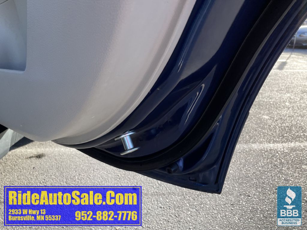 2011 Subaru Outback Image 39