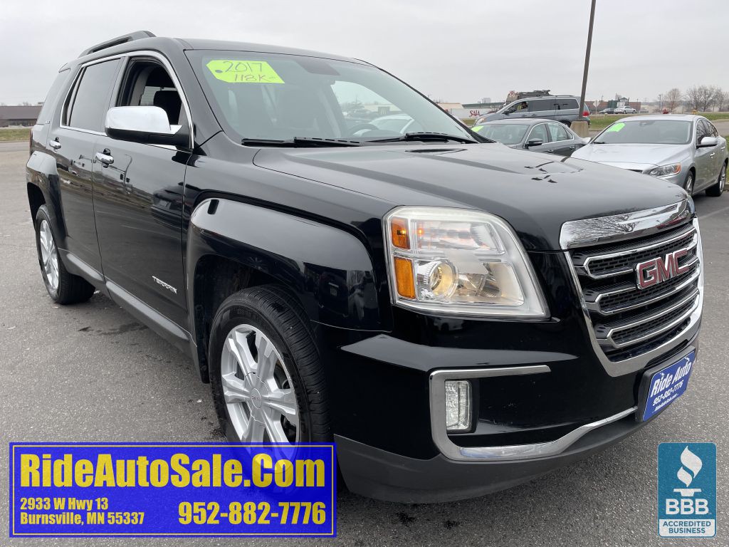 2017 GMC Terrain Image 3