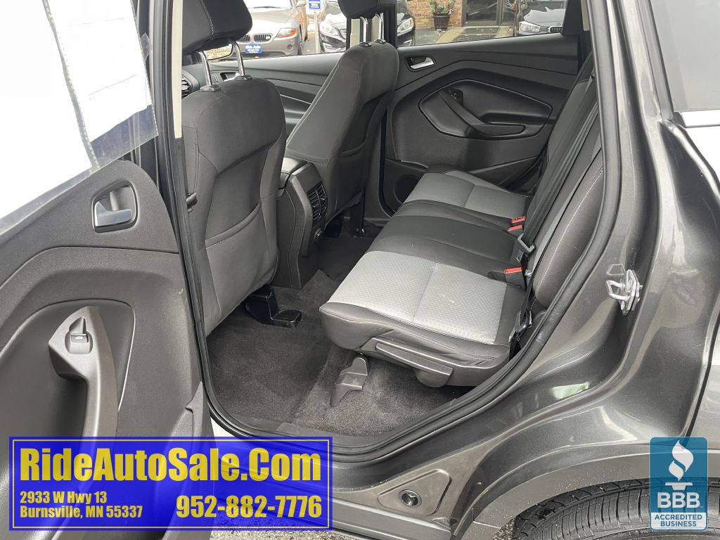 2017 Ford Escape Image 11