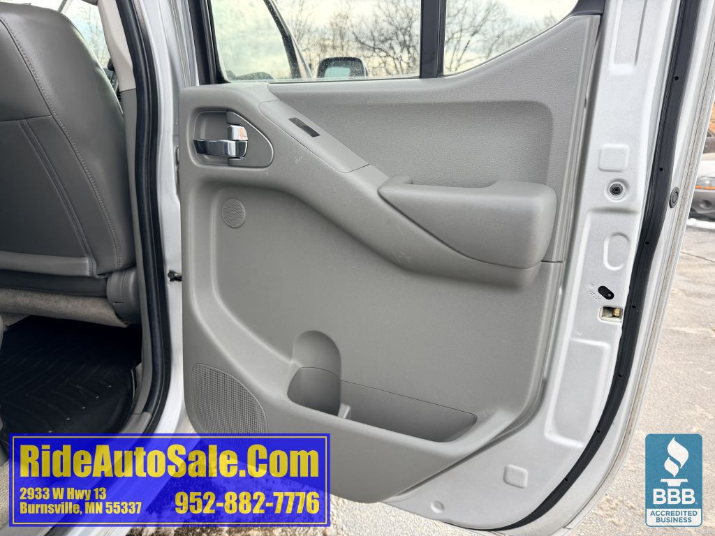 2013 Nissan Frontier Image 15