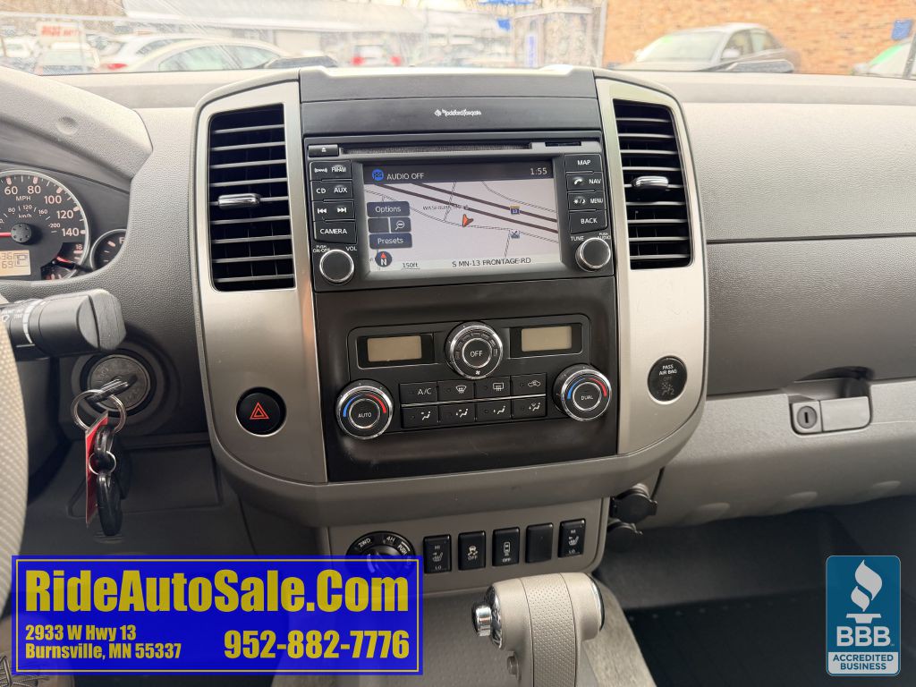 2013 Nissan Frontier Image 20