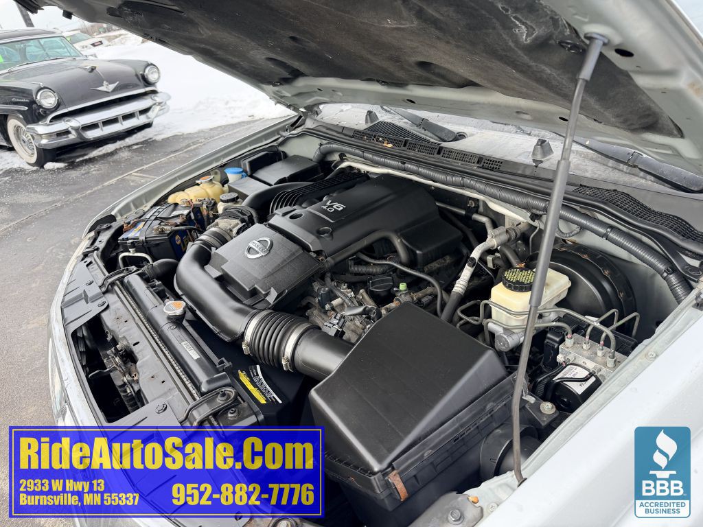 2013 Nissan Frontier Image 24