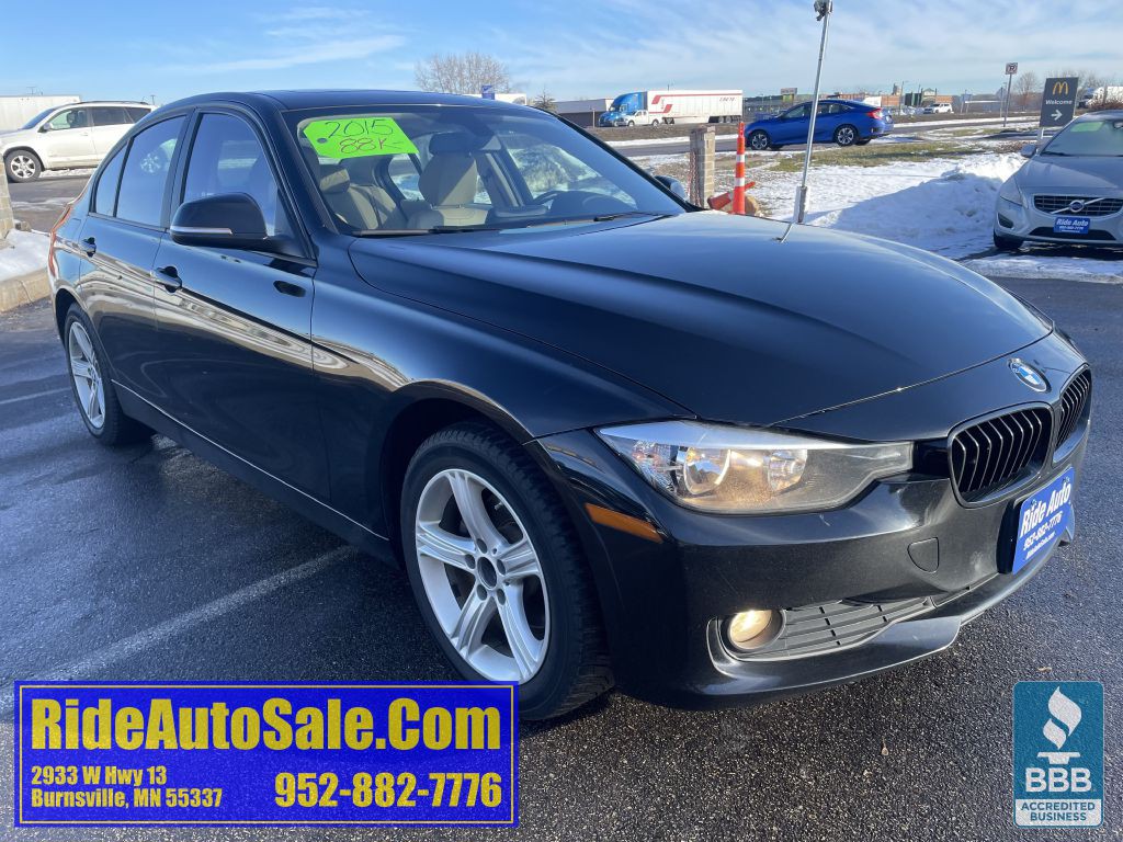 2015 BMW 3 Series Image 3