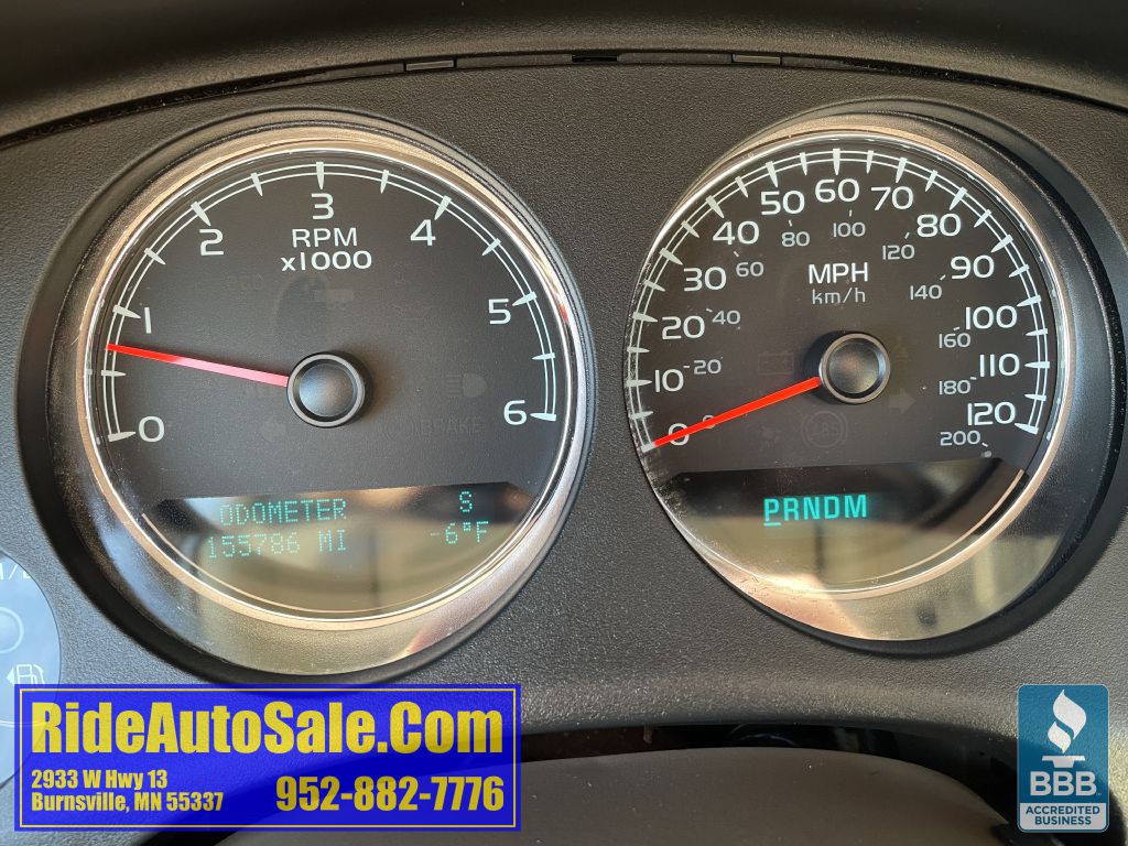 2011 Chevrolet Tahoe Image 18