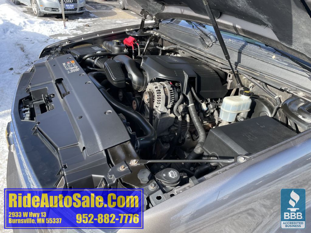2011 Chevrolet Tahoe Image 24