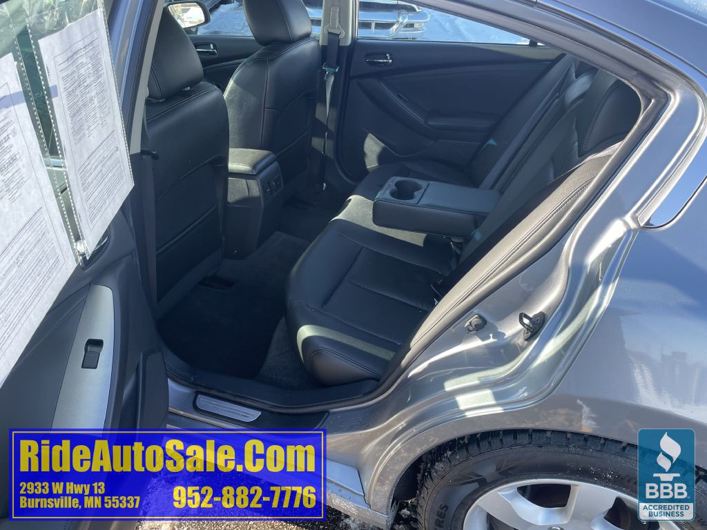 2009 Nissan Altima Image 12