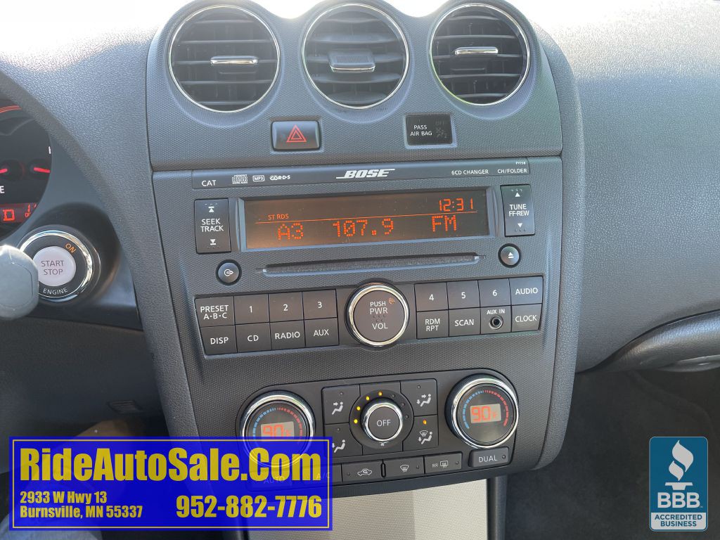2009 Nissan Altima Image 18