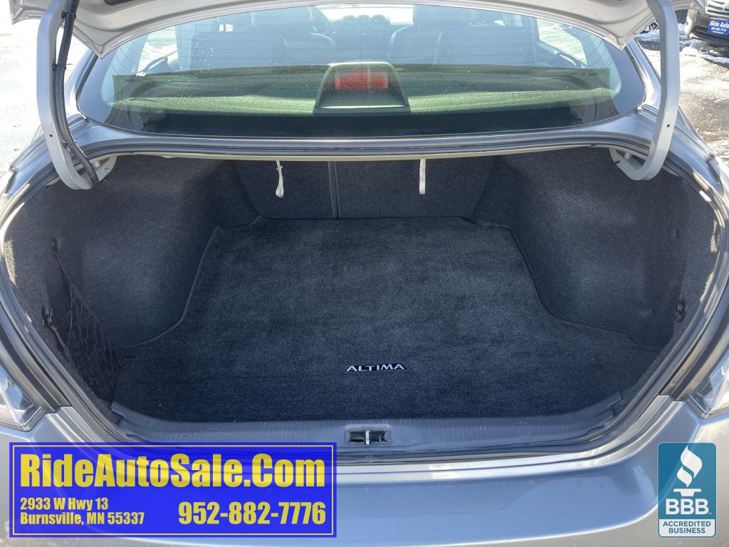 2009 Nissan Altima Image 30