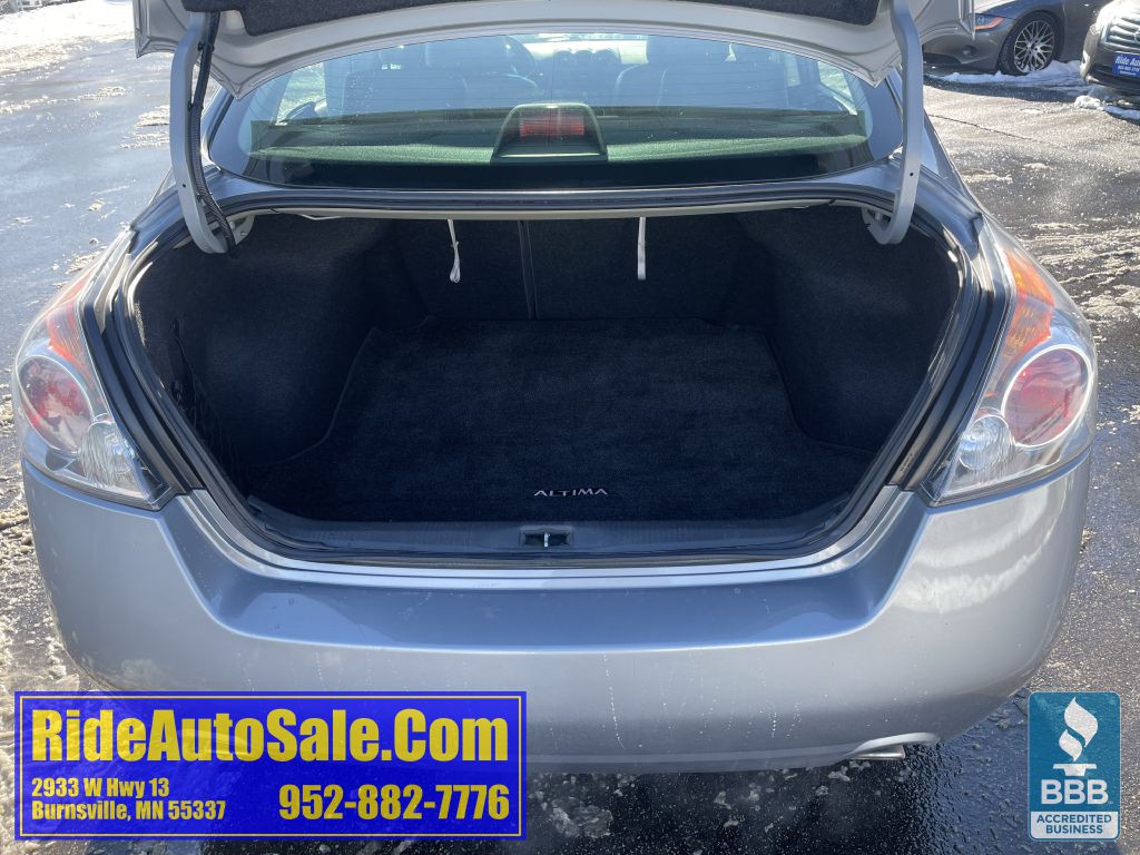 2009 Nissan Altima Image 31