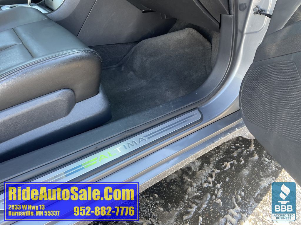 2009 Nissan Altima Image 38