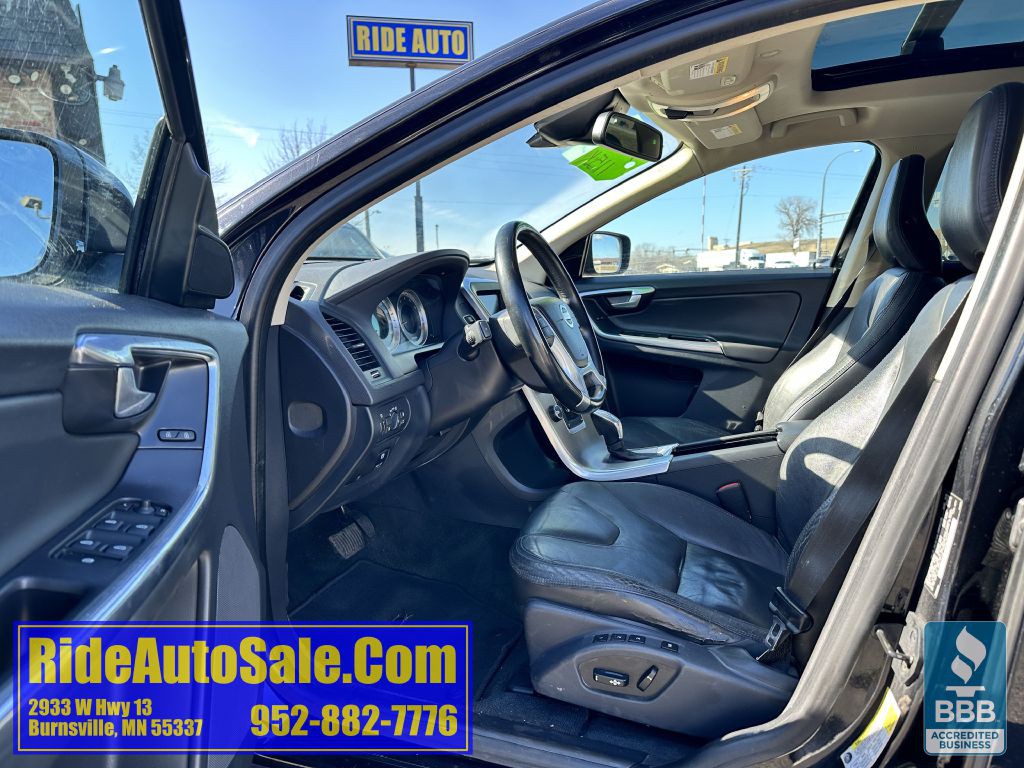 2013 Volvo XC60 Image 9