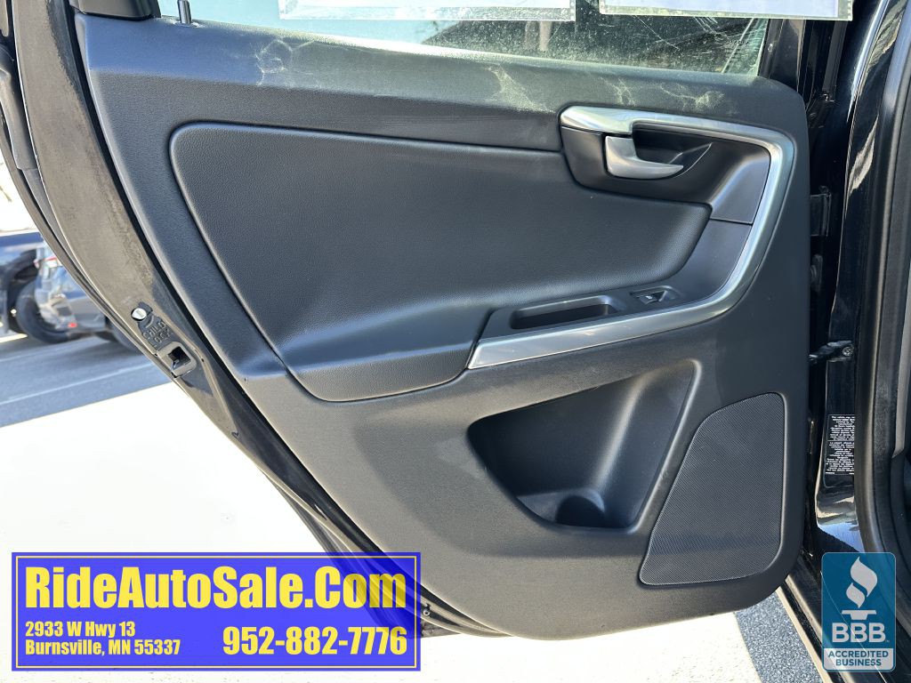 2013 Volvo XC60 Image 10