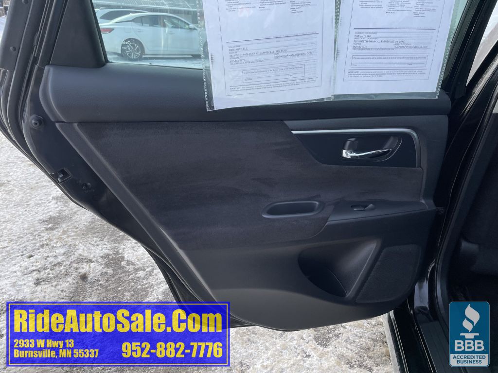 2013 Nissan Altima Image 11