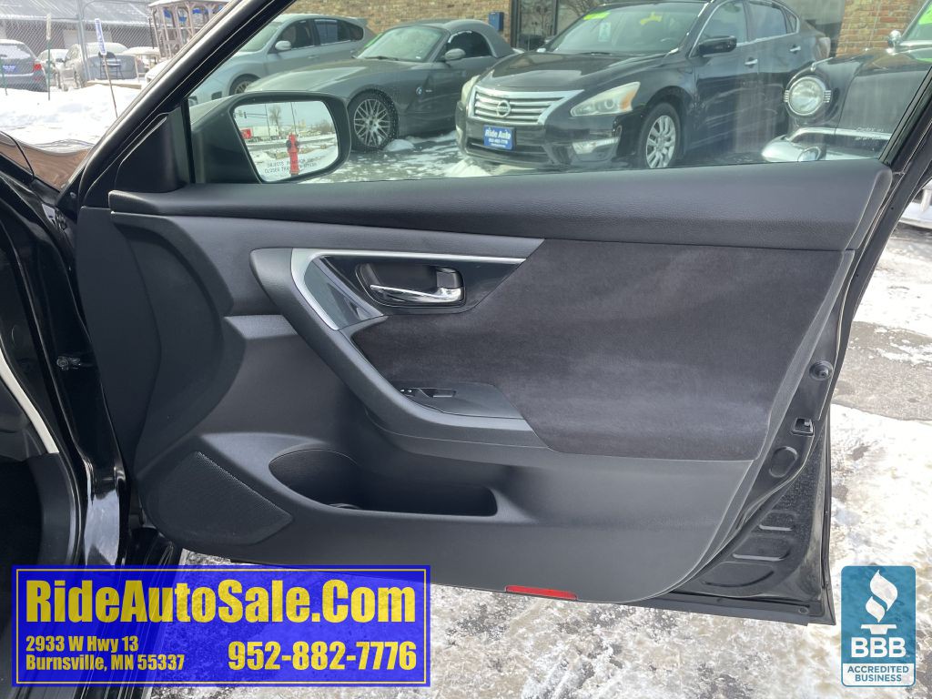 2013 Nissan Altima Image 13