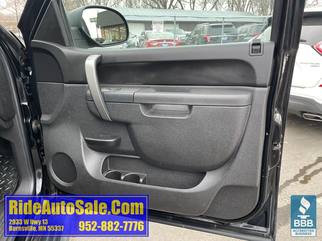 2011 Chevrolet Silverado 1500 Image 13