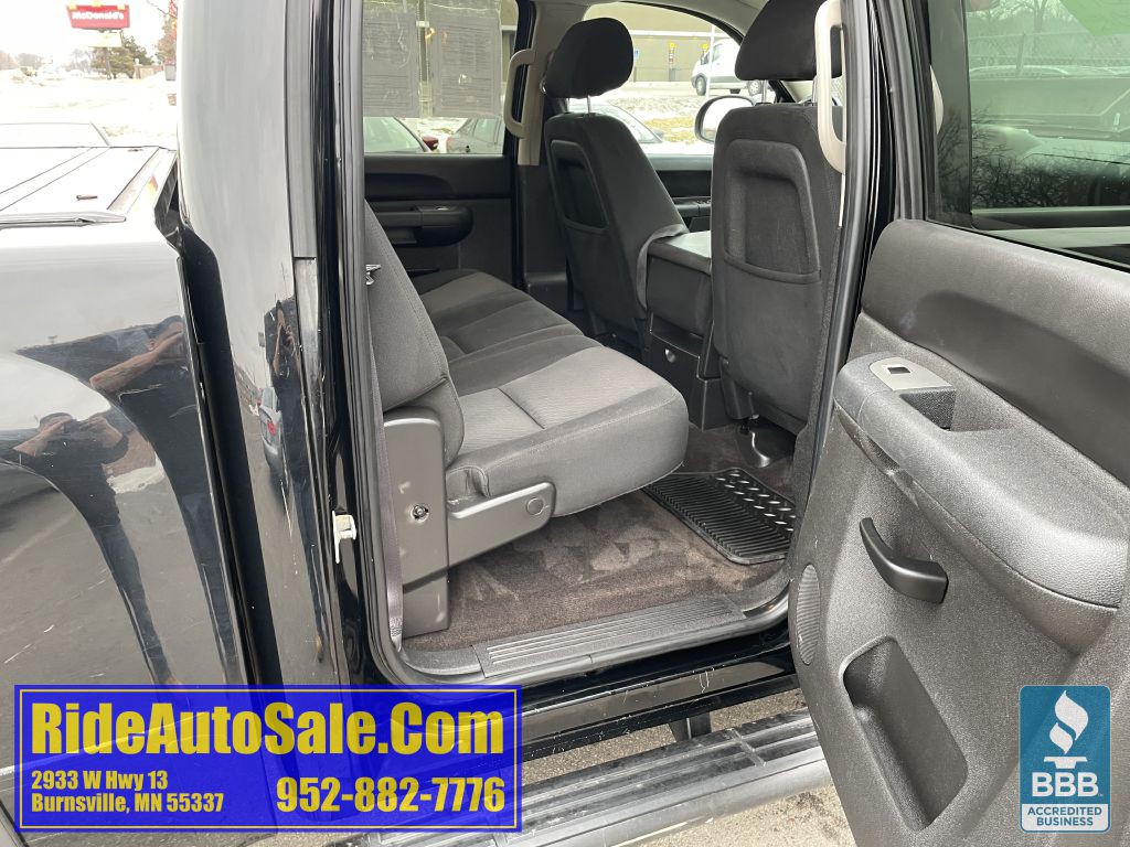 2011 Chevrolet Silverado 1500 Image 16