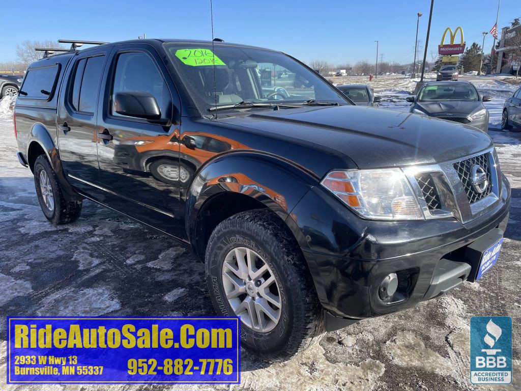 2016 Nissan Frontier Image 3