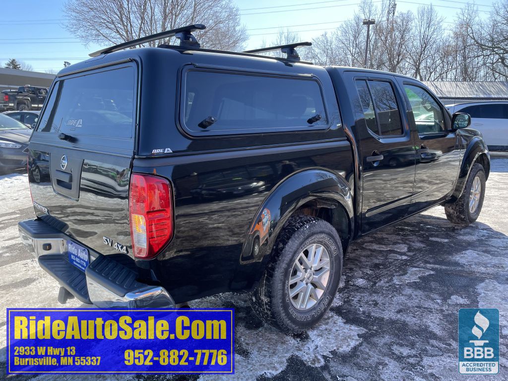 2016 Nissan Frontier Image 5