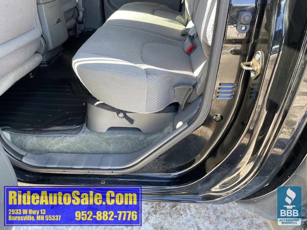 2016 Nissan Frontier Image 26