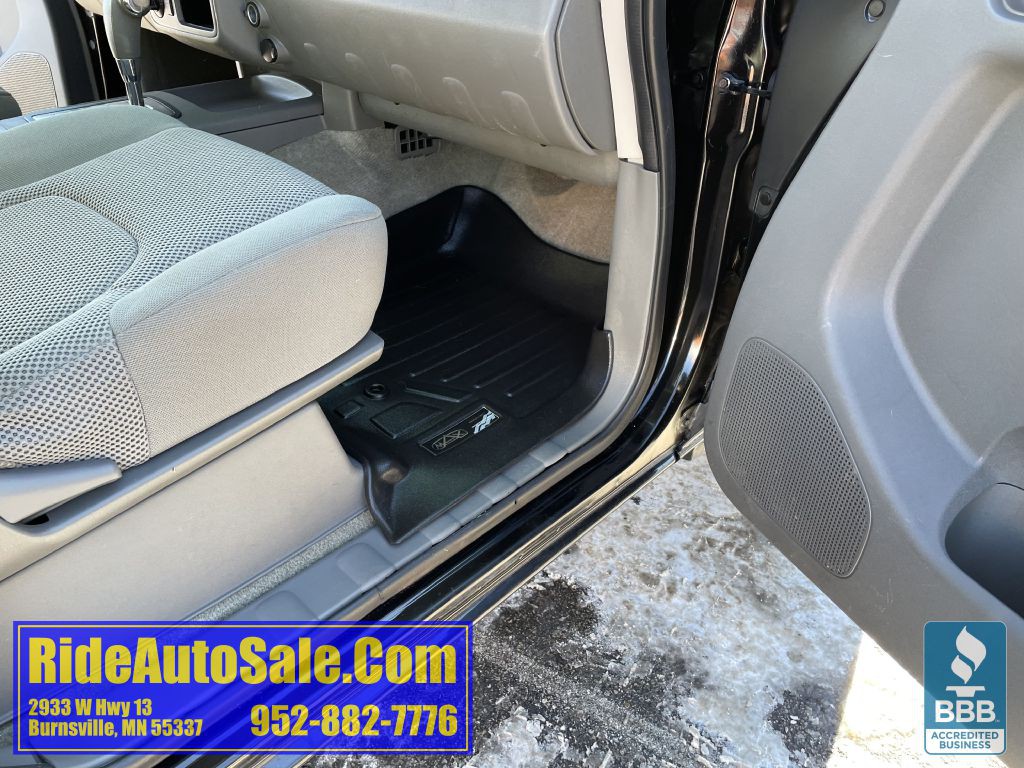 2016 Nissan Frontier Image 39