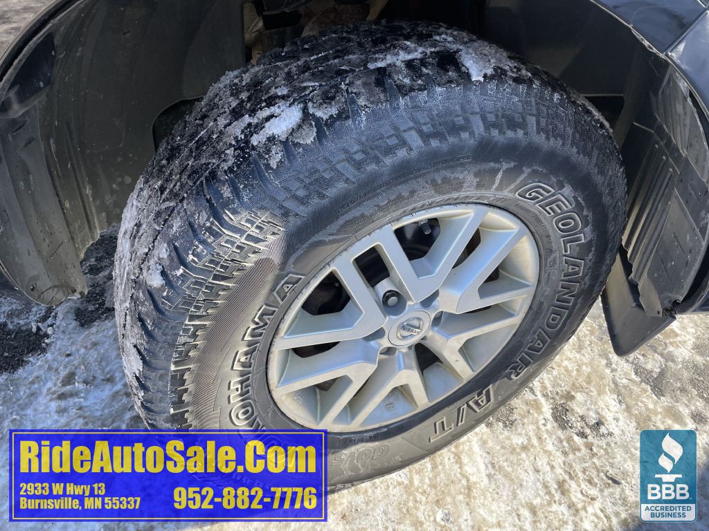 2016 Nissan Frontier Image 41