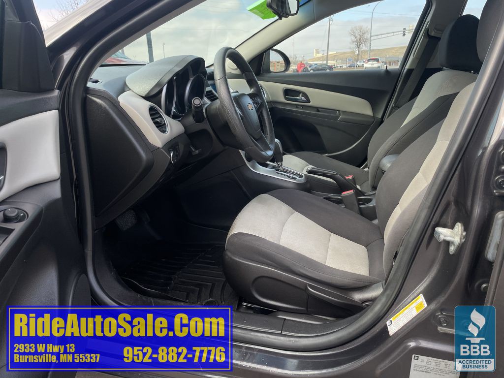 2014 Chevrolet Cruze Image 10