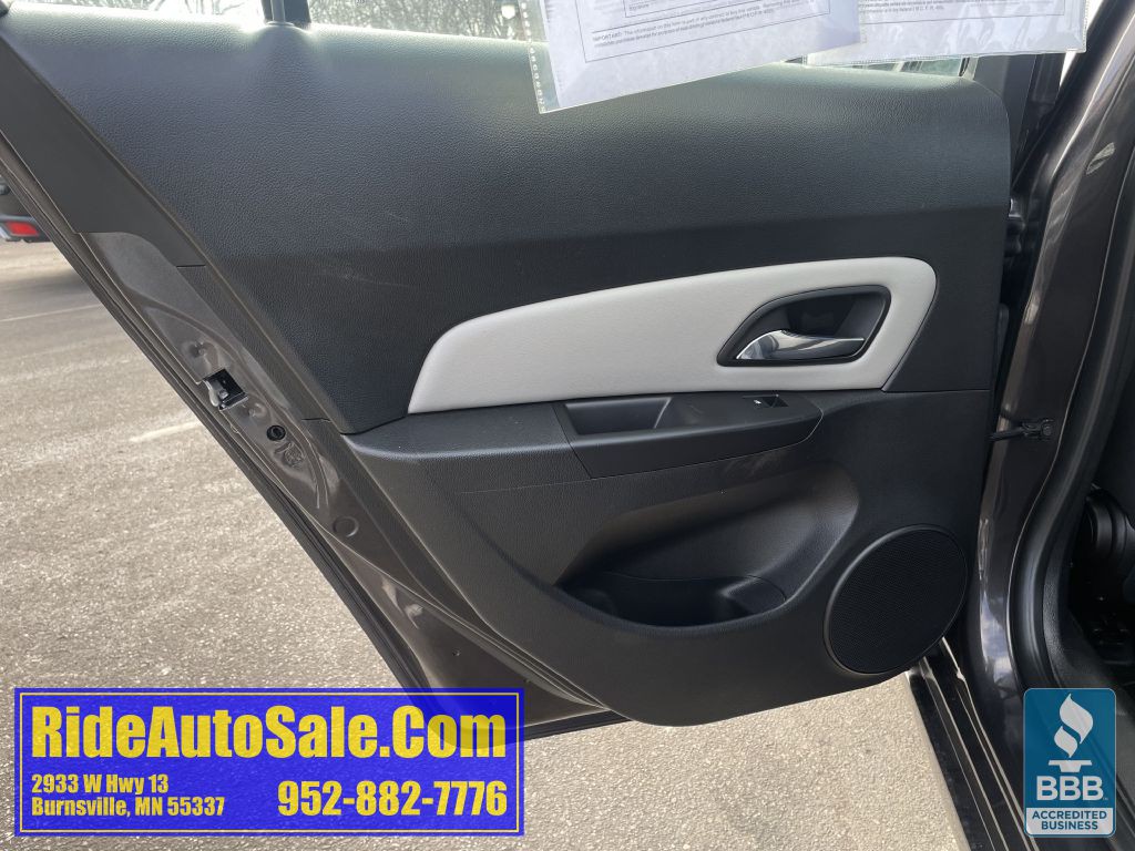 2014 Chevrolet Cruze Image 11