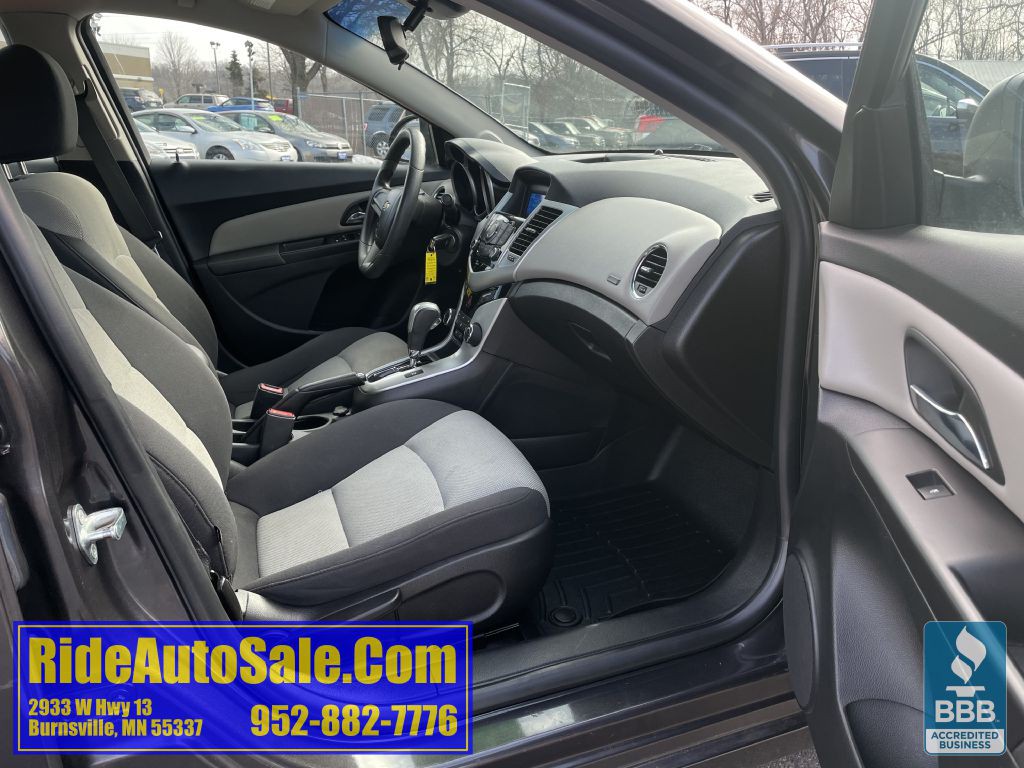 2014 Chevrolet Cruze Image 16