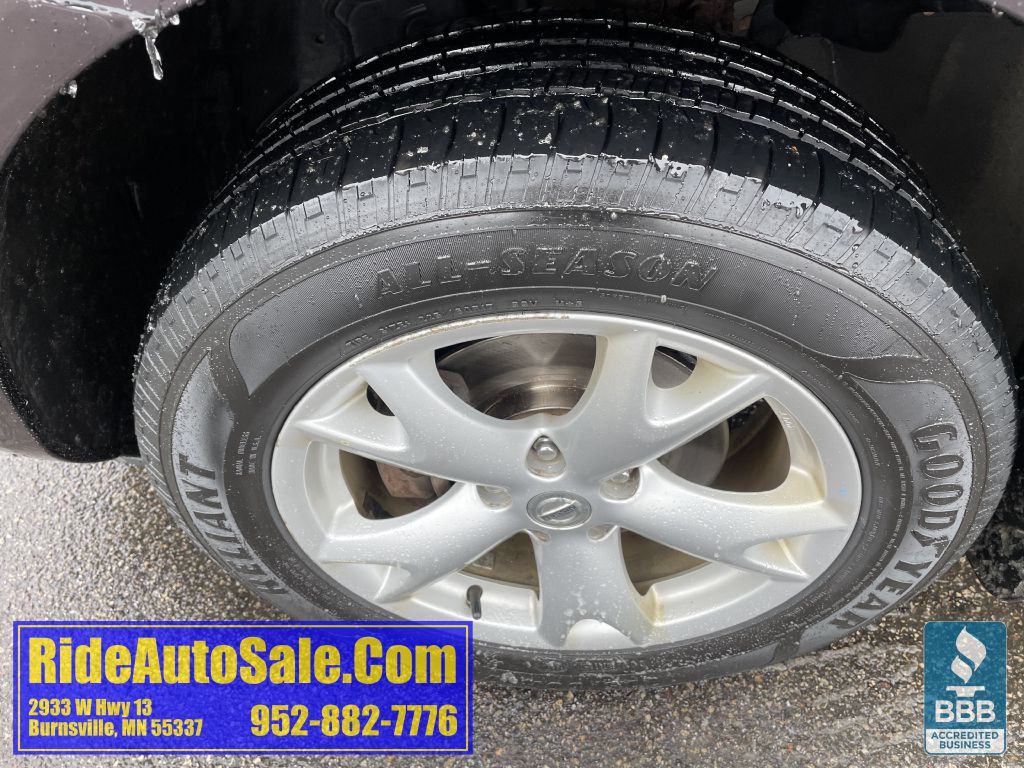 2011 Nissan Rogue Image 23